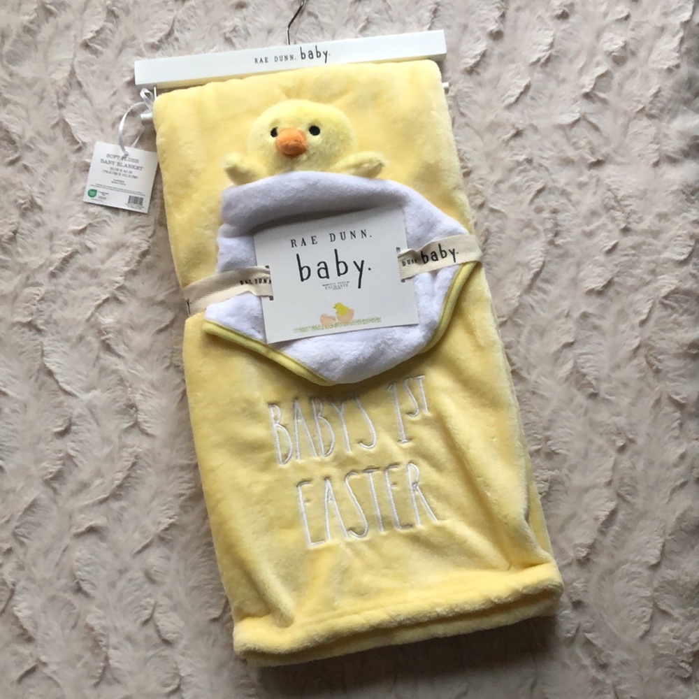 Rae Dunn Baby’s 1st Easter Plush Baby Blanket - Picture 5 of 5